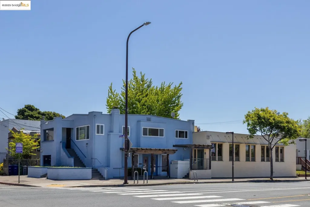 2903 Sacramento Street Berkeley CA 94702