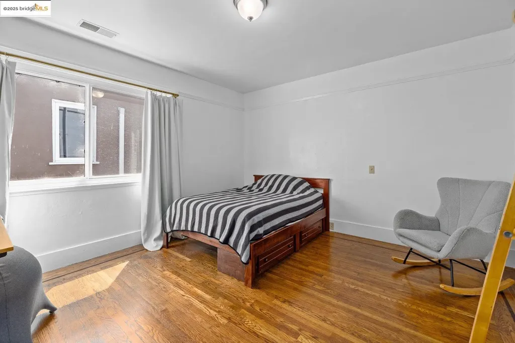 2903 Sacramento Street Berkeley CA 94702