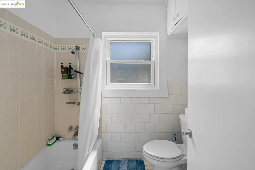 2903 Sacramento Street Berkeley CA 94702