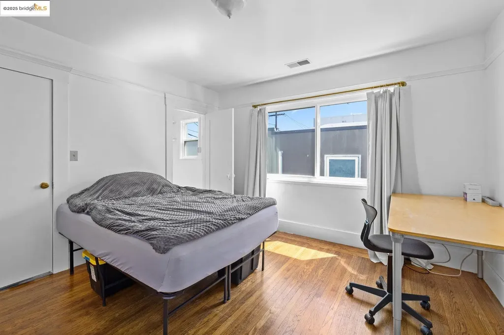 2903 Sacramento Street Berkeley CA 94702