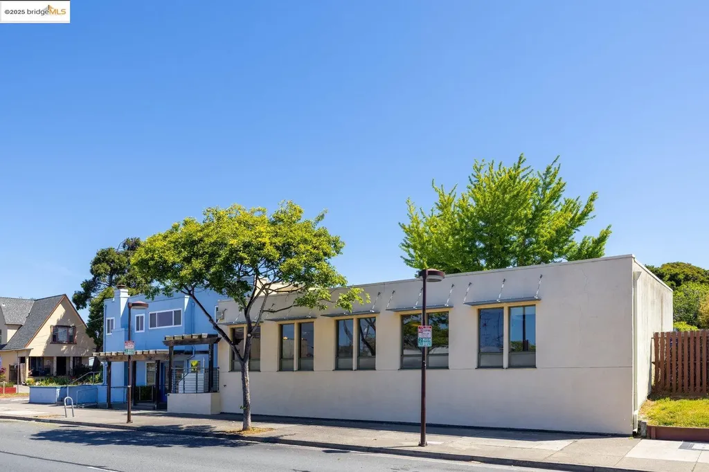 2903 Sacramento Street Berkeley CA 94702