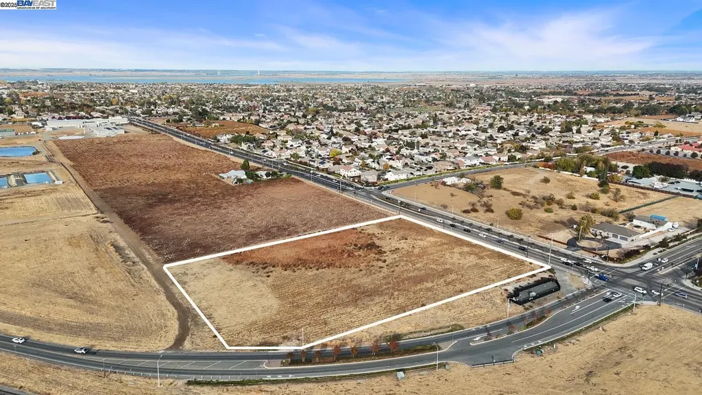 Empire Avenue Oakley CA 94561