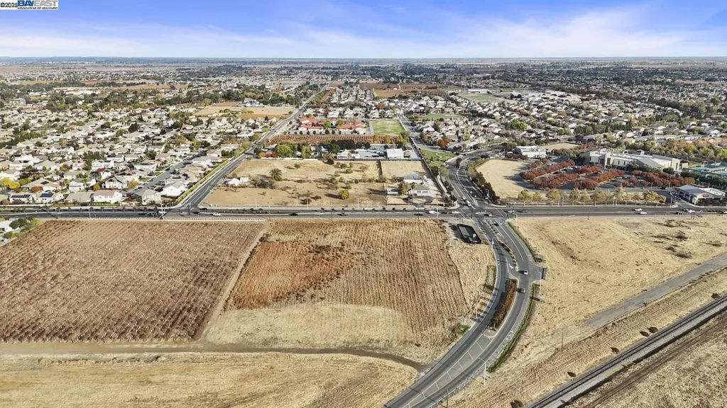 Empire Avenue Oakley CA 94561
