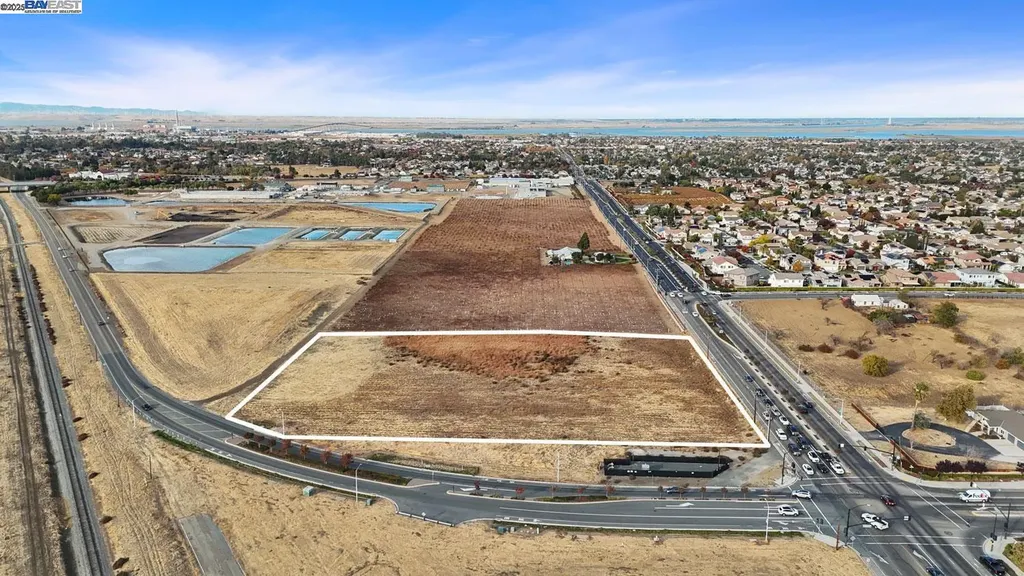 Empire Avenue Oakley CA 94561