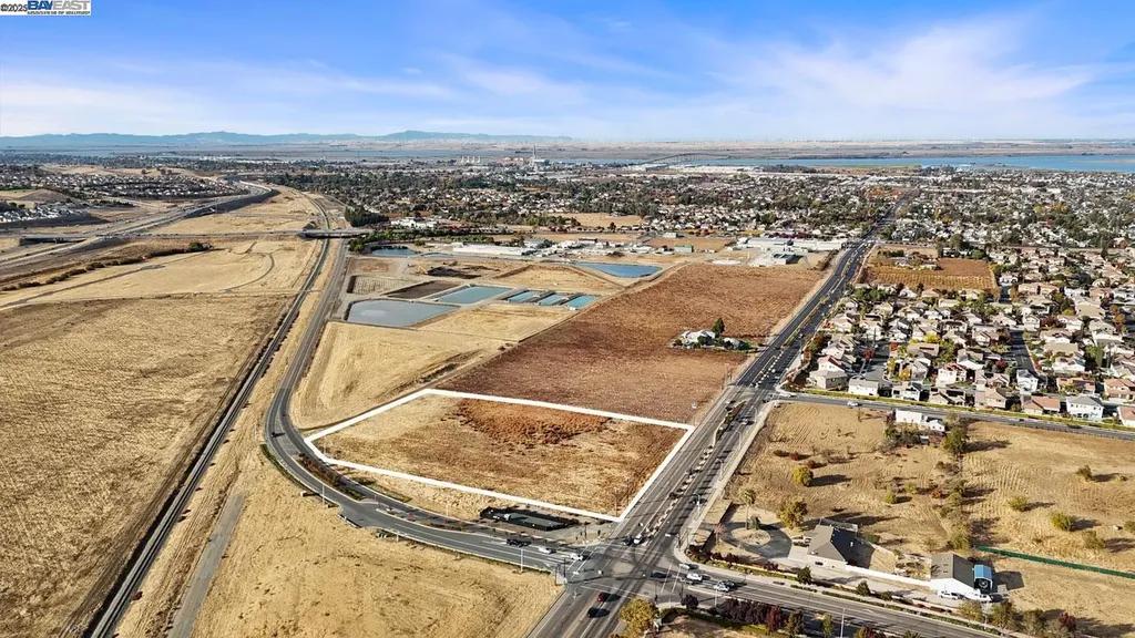 Empire Avenue Oakley CA 94561
