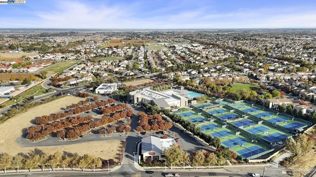 Empire Avenue Oakley CA 94561