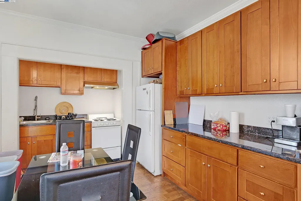3311 17th Street Oakland CA 94601