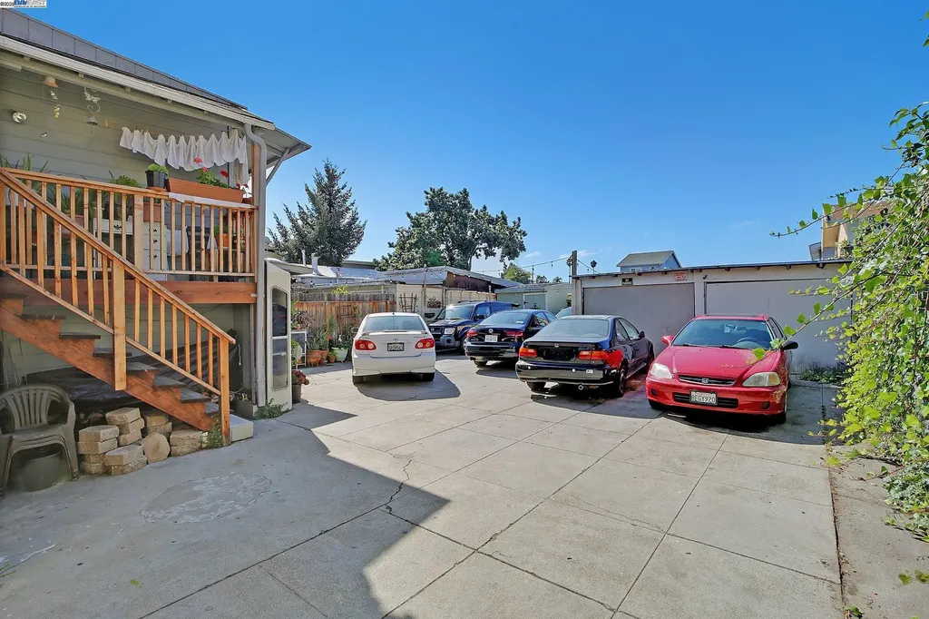 3311 17th Street Oakland CA 94601