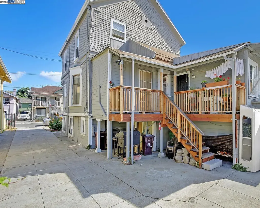 3311 17th Street Oakland CA 94601
