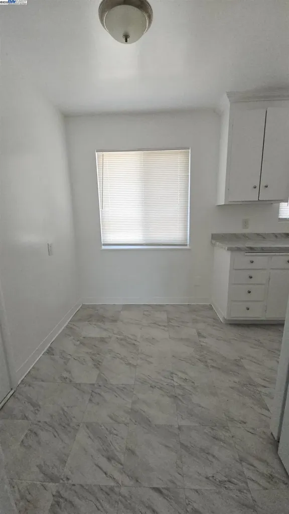 7448 Lockwood Street Oakland CA 94621