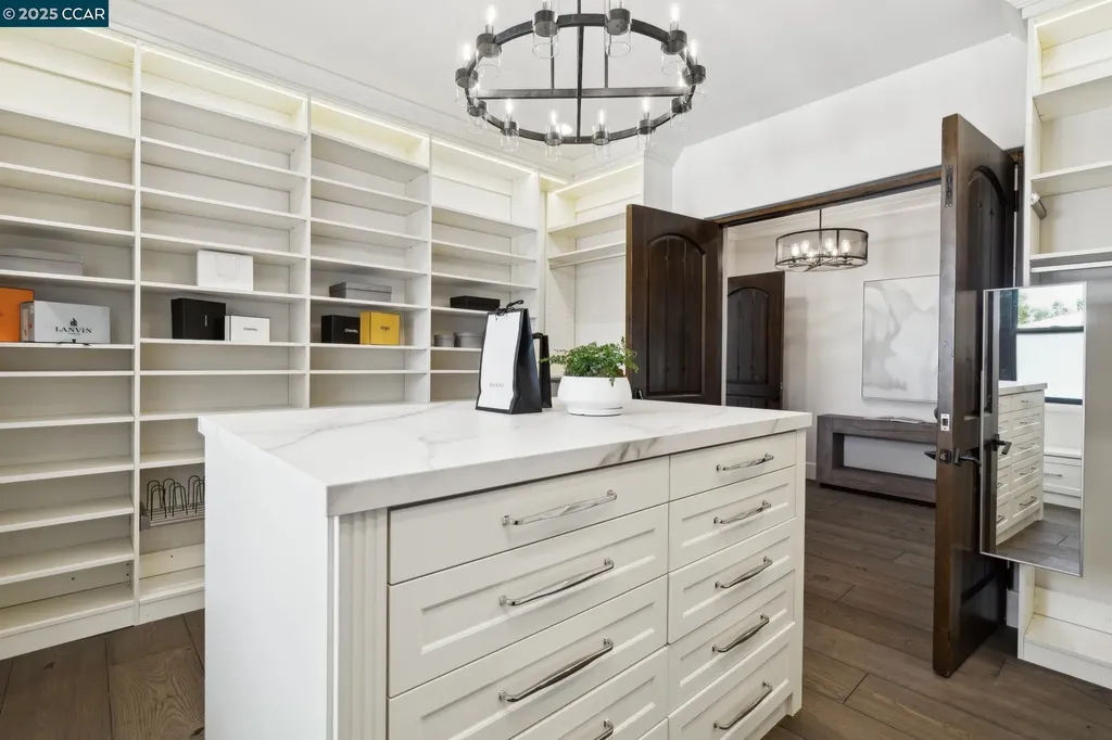 1021 Via Del Gato Alamo CA 94507