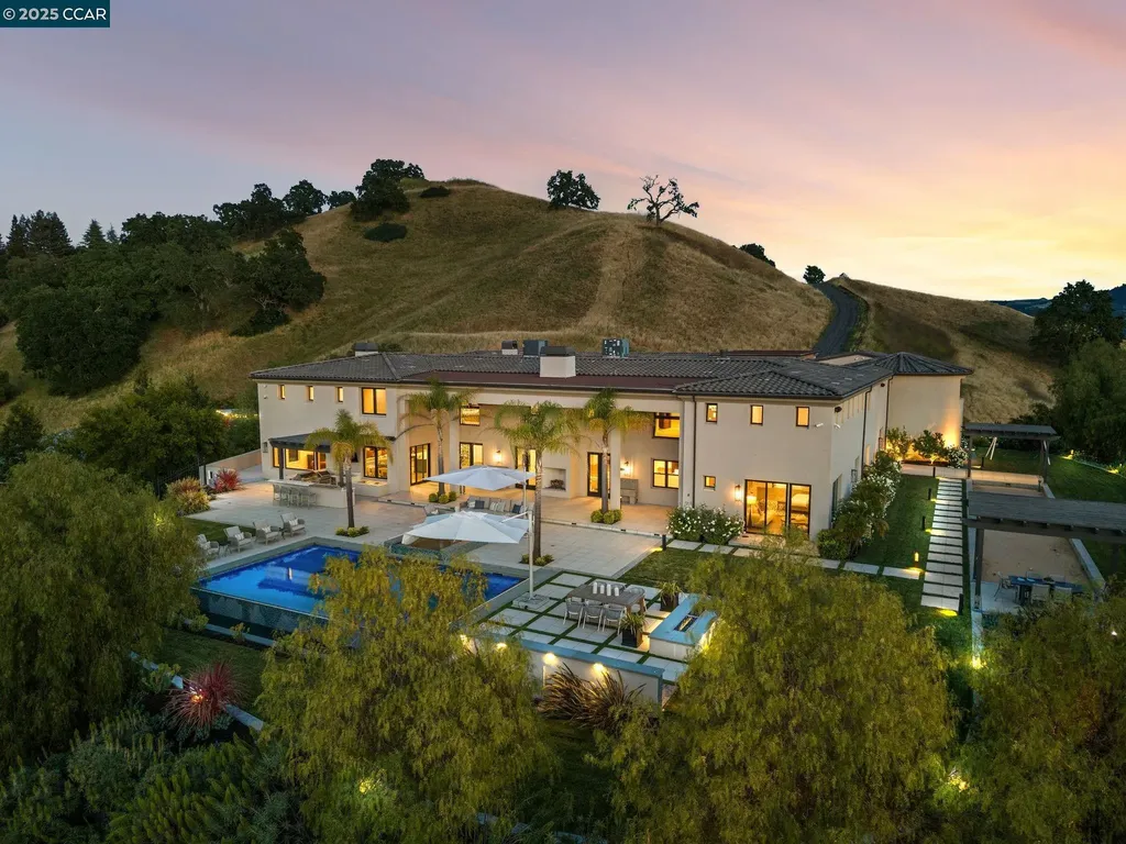 1021 Via Del Gato Alamo CA 94507