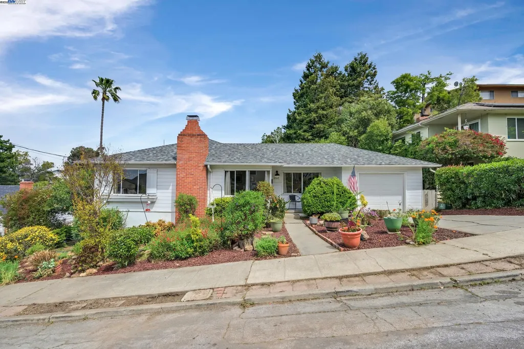 24047 Carmelita Drive Hayward CA 94541
