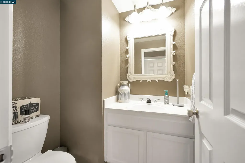 266 Scotts Valley Hercules CA 94547