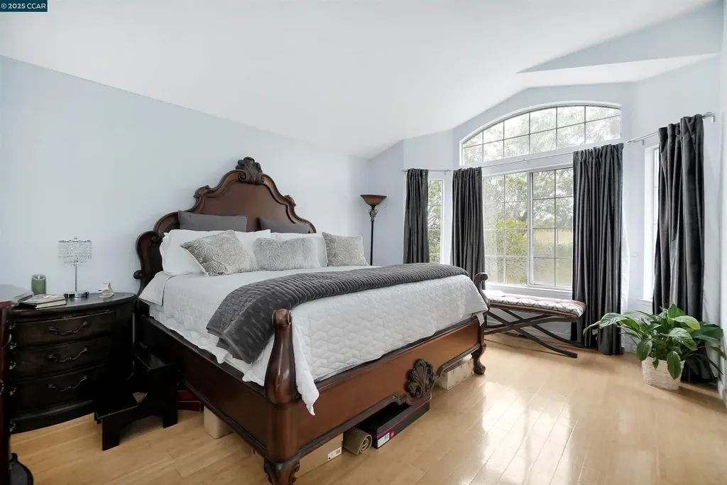 266 Scotts Valley Hercules CA 94547