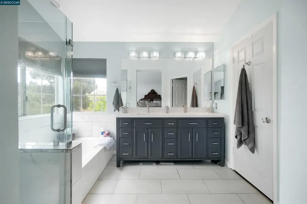 266 Scotts Valley Hercules CA 94547