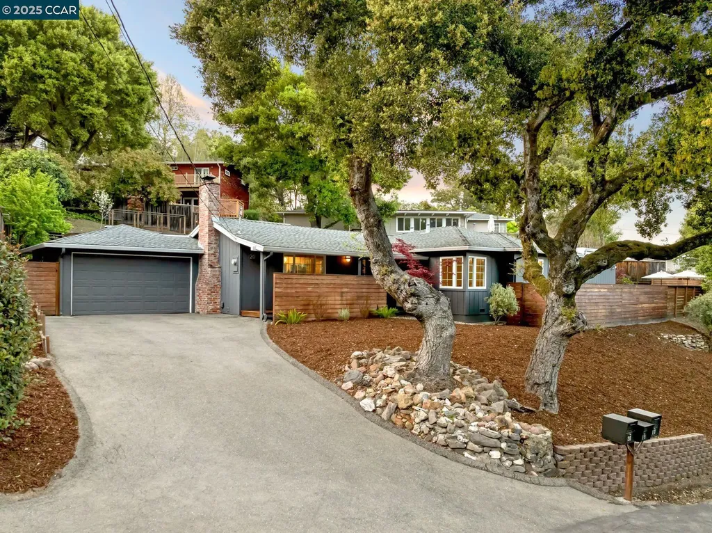 20 Crescent Drive Orinda CA 94563