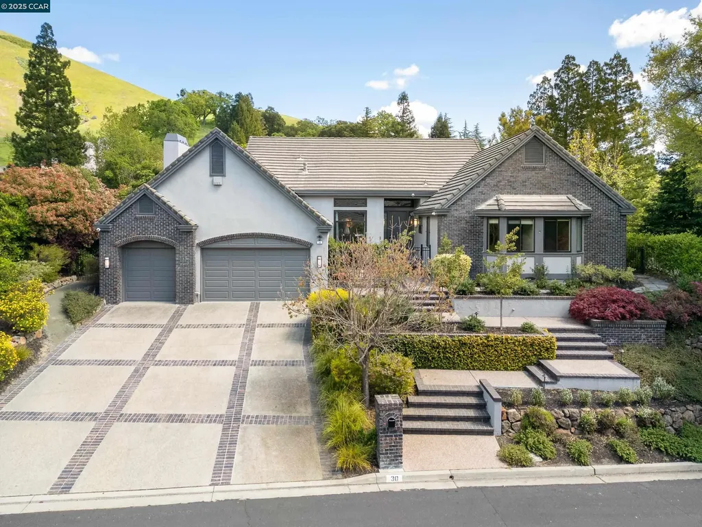 30 Oak Trail Court Alamo CA 94507