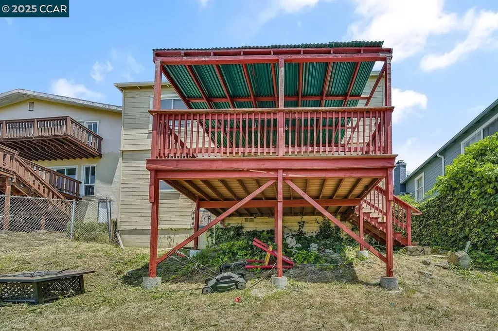 9305 Burr Street Oakland CA 94605