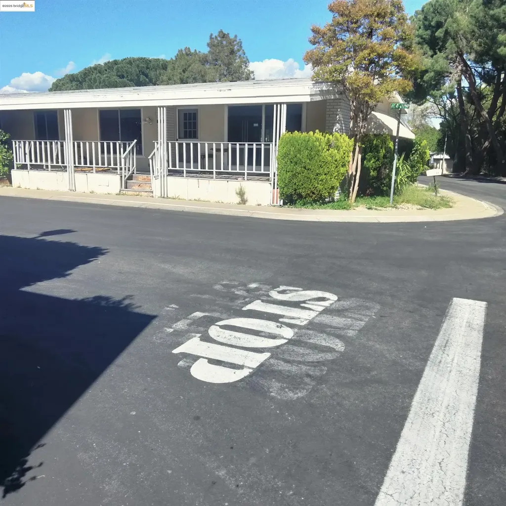 56 Creekside Drive Antioch CA 94509