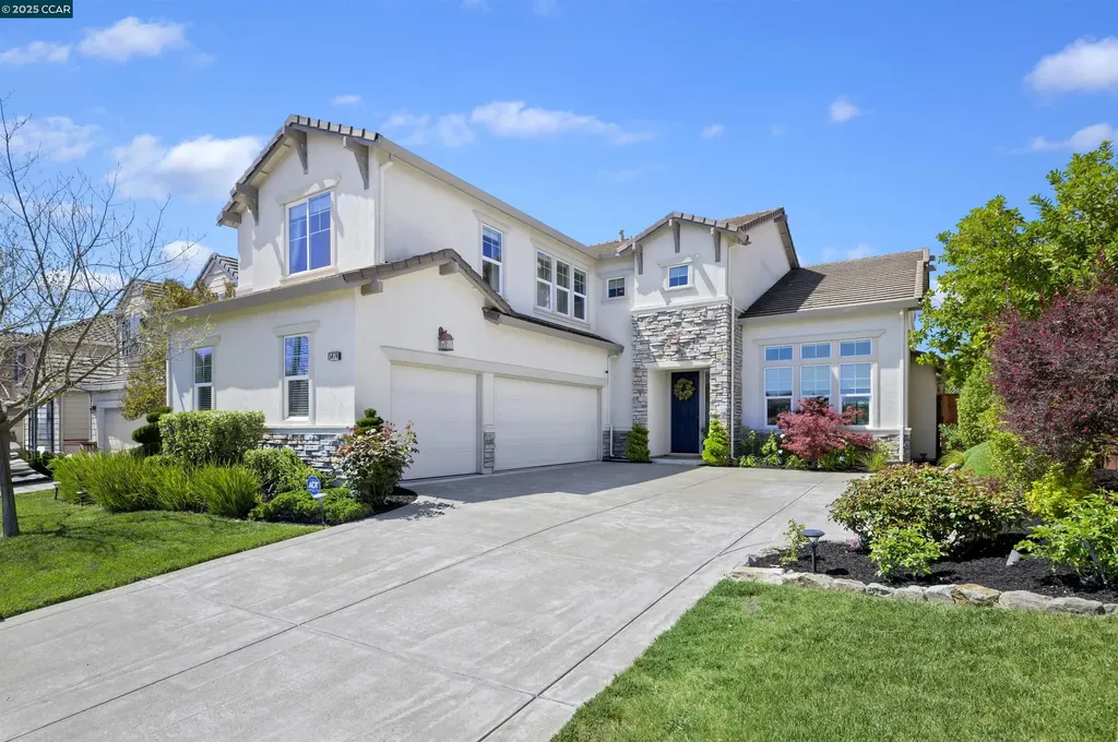 5474 Crestridge Terrace Dublin CA 94568