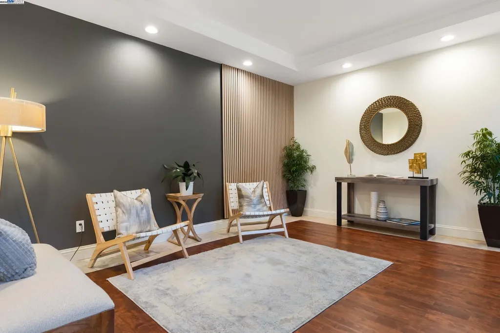 6440 Longcroft Drive Oakland CA 94611