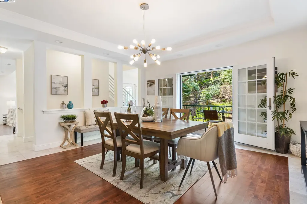 6440 Longcroft Drive Oakland CA 94611