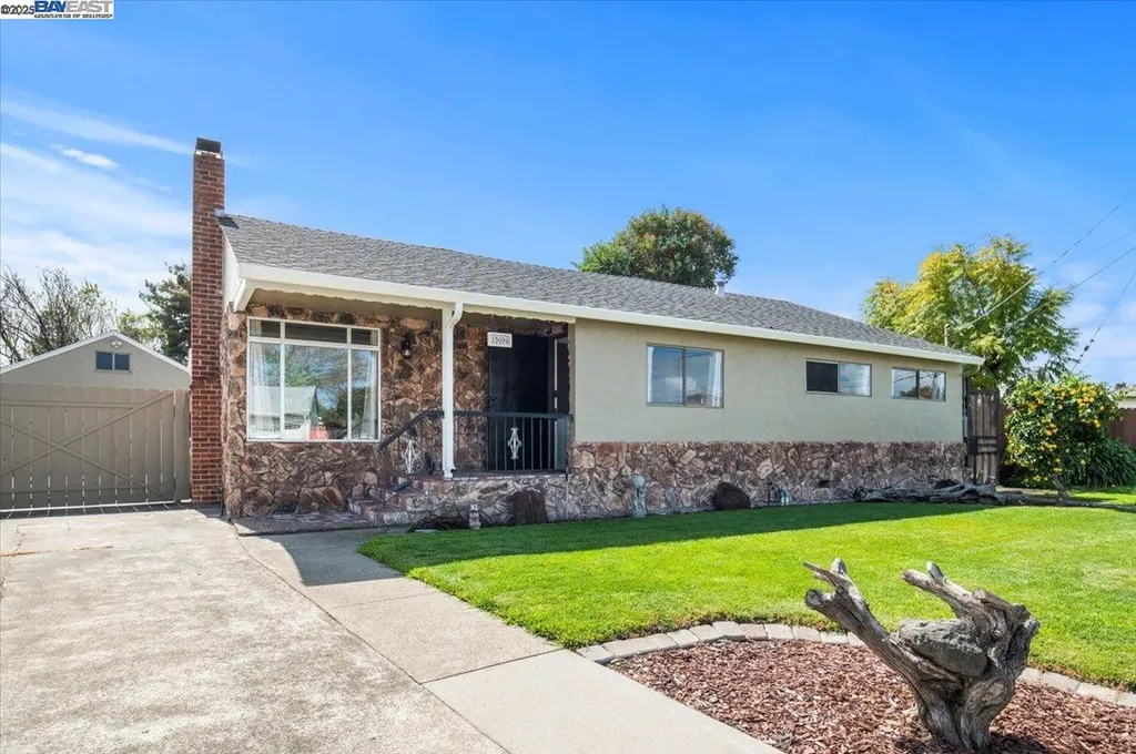15094 Alexandria Street San Leandro CA 94579