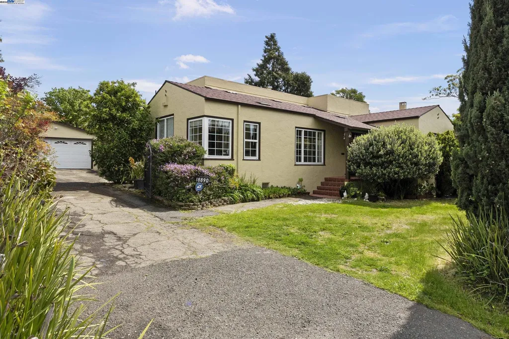 18890 Redwood Road Castro Valley CA 94546