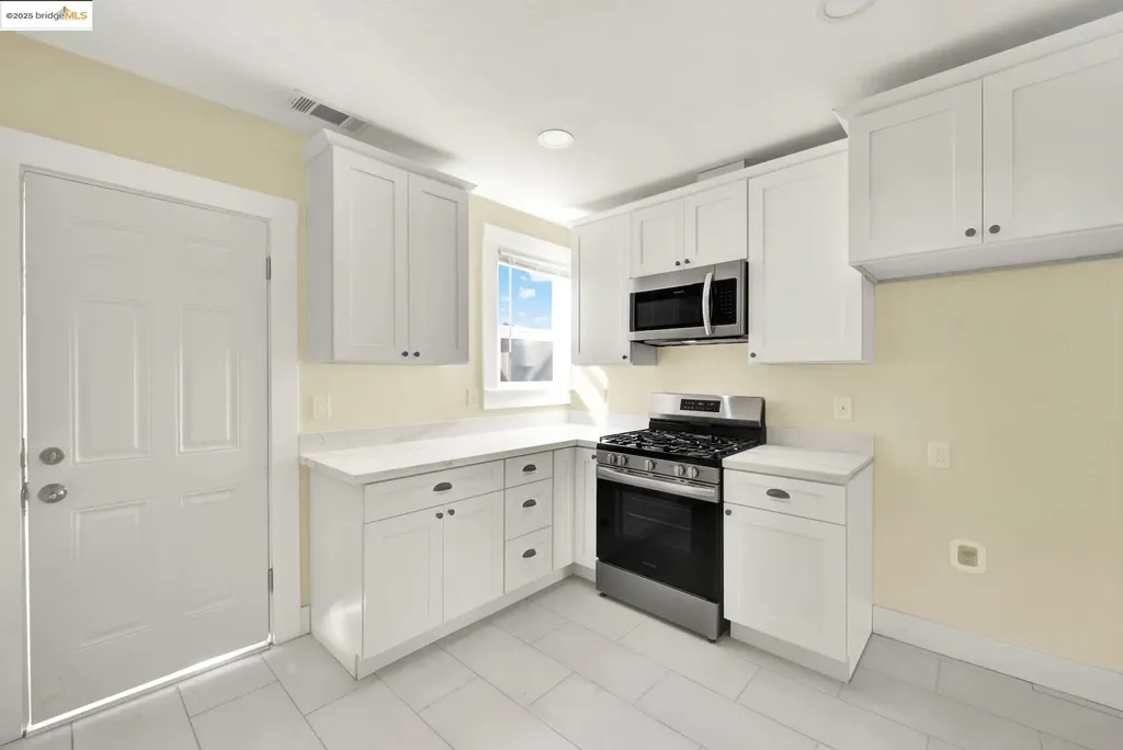 729 Ohio Street Vallejo CA 94590