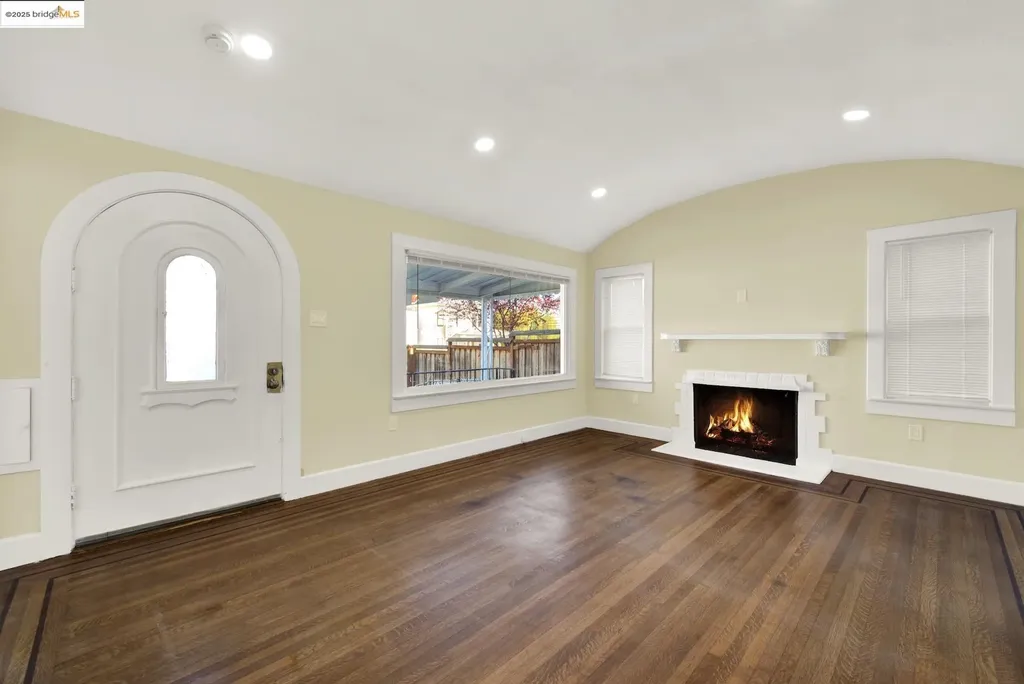 729 Ohio Street Vallejo CA 94590