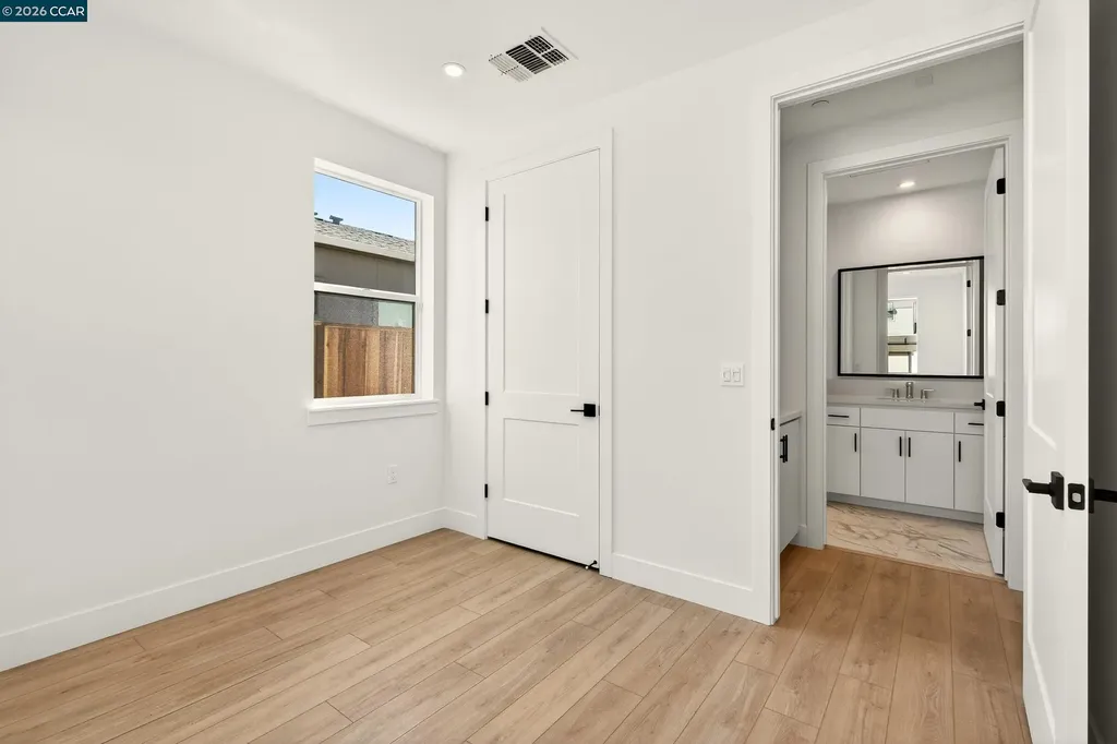 2298 Vandeleur Drive Napa CA 94558