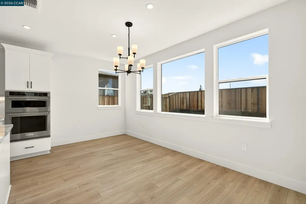 2298 Vandeleur Drive Napa CA 94558