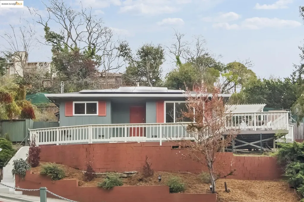 18176 Walnut Road Castro Valley CA 94546