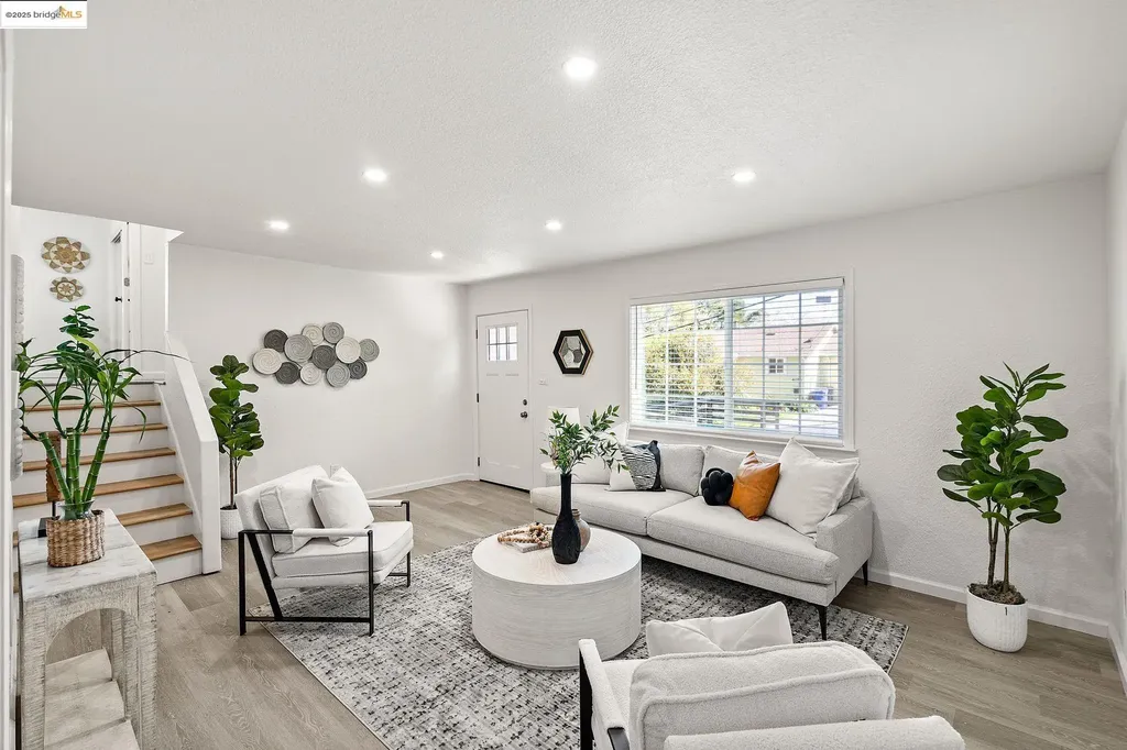 4033 La Colina Road El Sobrante CA 94803