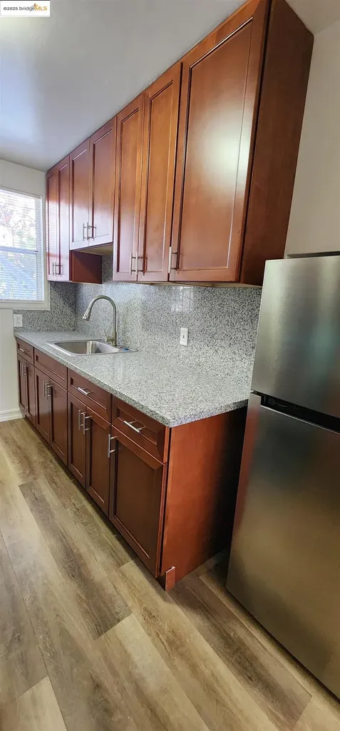220 Lafayette Avenue San Leandro CA 94577