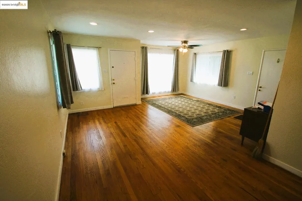 5312 Sacramento Avenue Richmond CA 94804