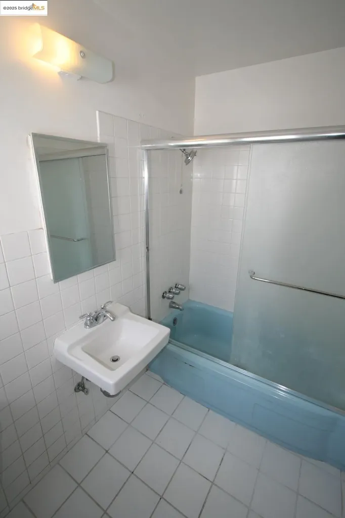 5312 Sacramento Avenue Richmond CA 94804