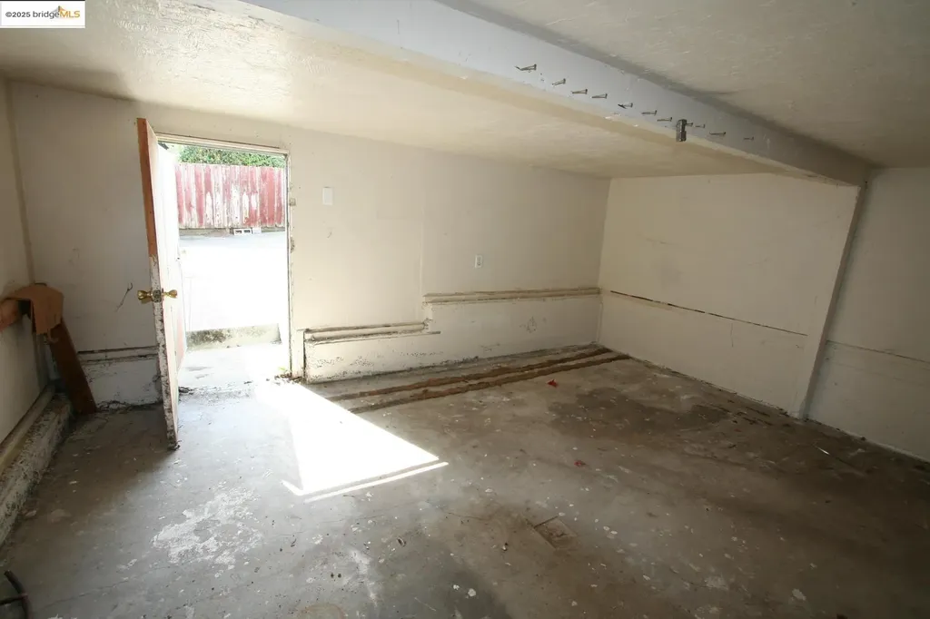 5312 Sacramento Avenue Richmond CA 94804