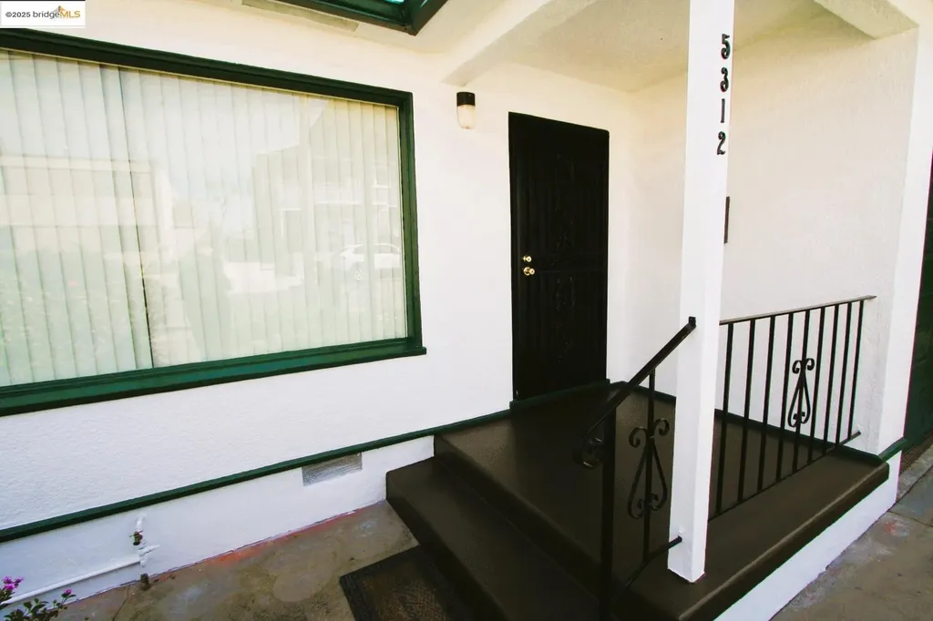 5312 Sacramento Avenue Richmond CA 94804