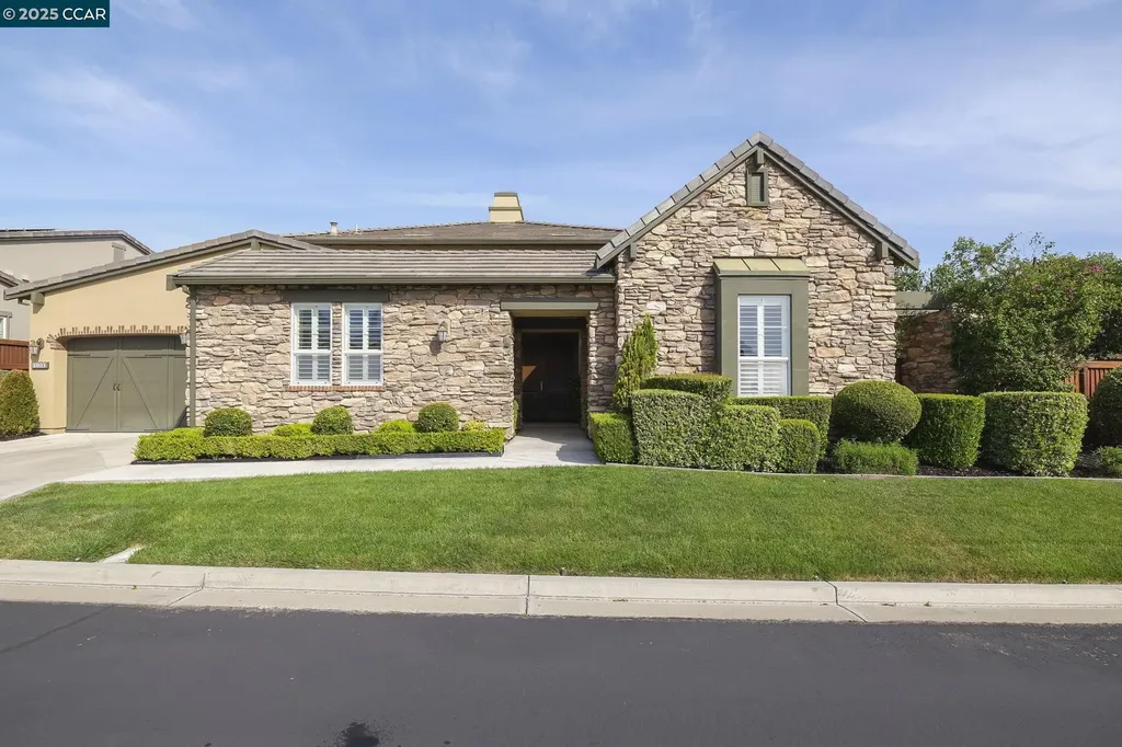 1803 Sauternes Court Brentwood CA 94513