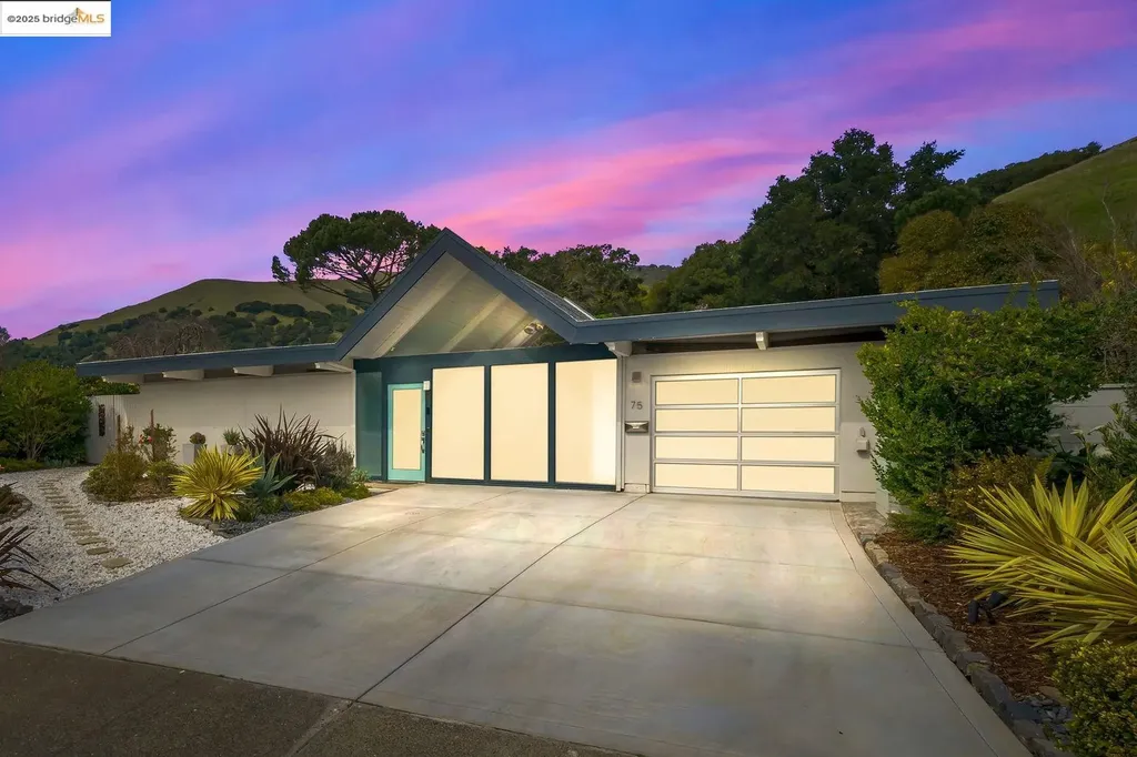 75 El Capitan Drive San Rafael CA 94903
