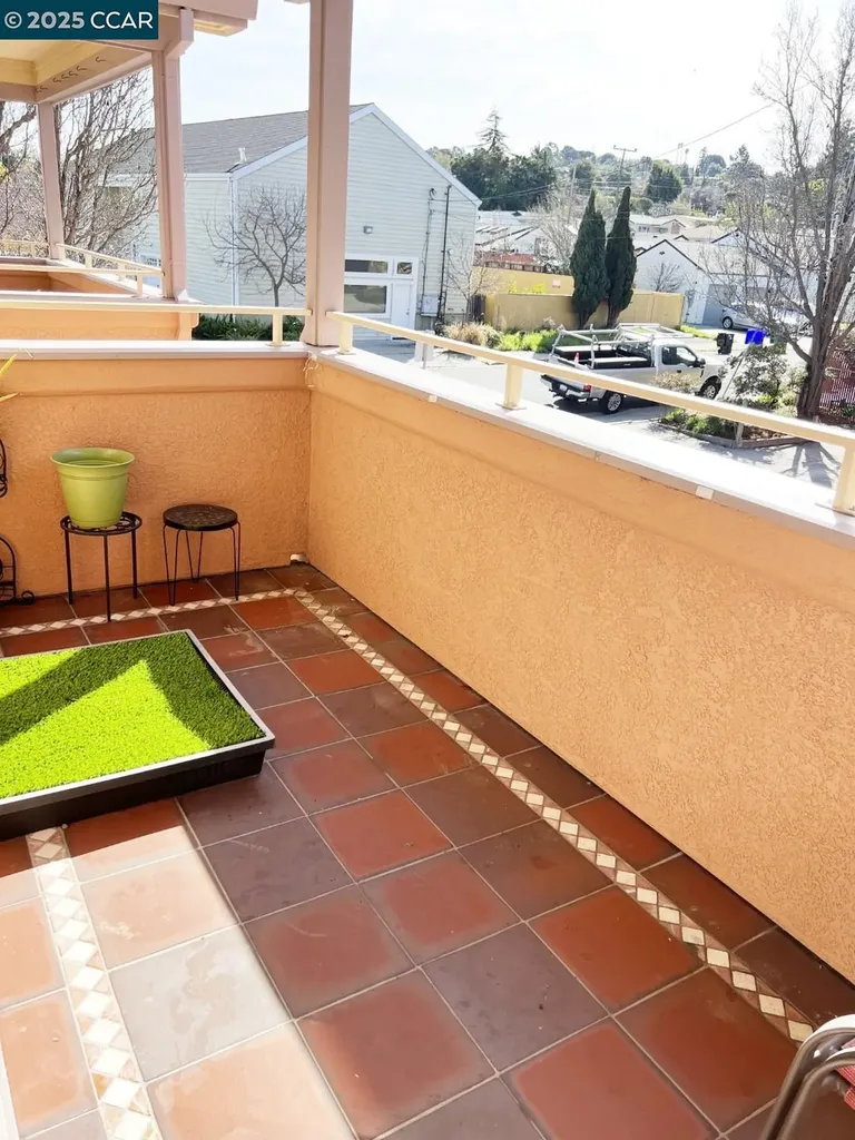 815 San Pablo Avenue Pinole CA 94564