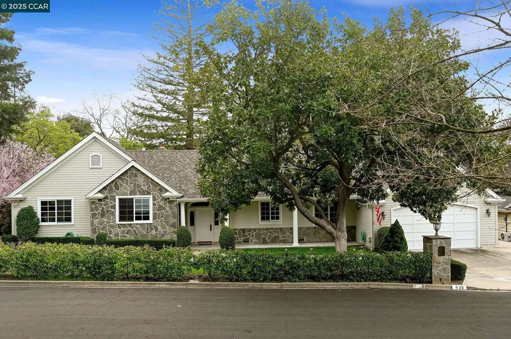 28 Squire Court Alamo CA 94507