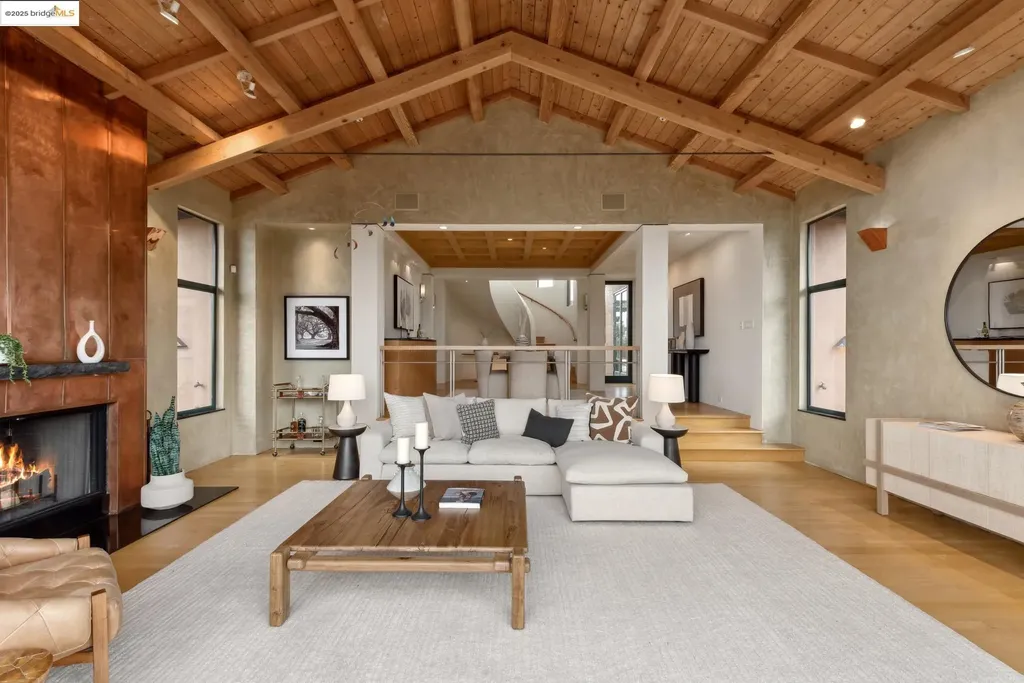 5 Woodside Way Oakland CA 94611