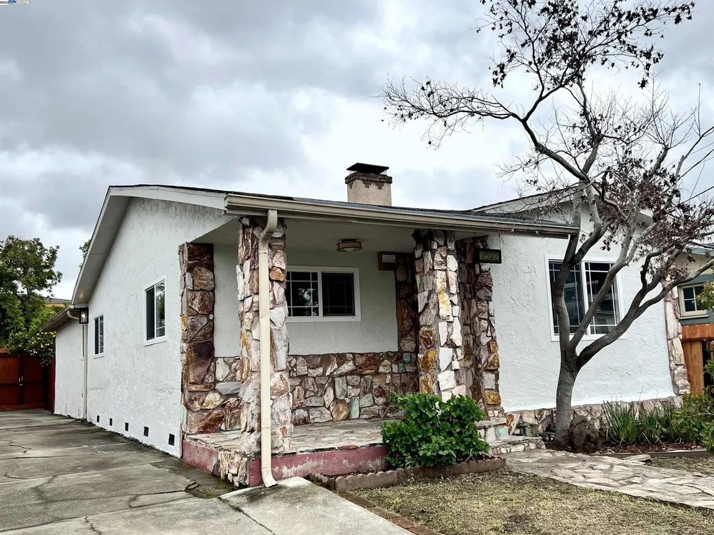 2532 Humboldt Avenue Oakland CA 94601