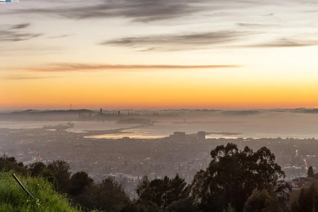 7041 Devon Way Berkeley CA 94705