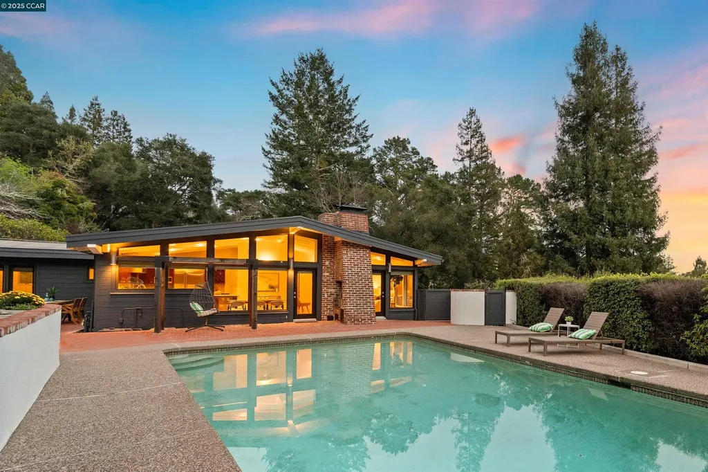 39 Las Vegas Road Orinda CA 94563