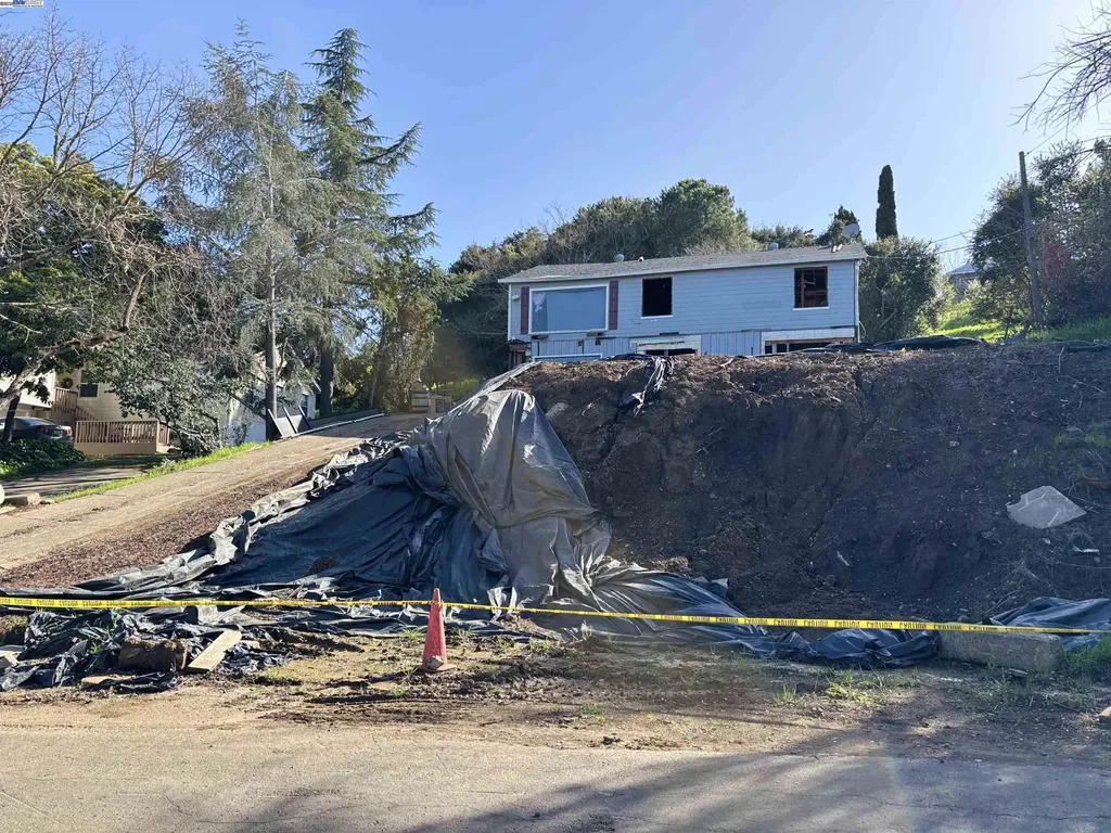 1065 Orchard Avenue Vallejo CA 94591