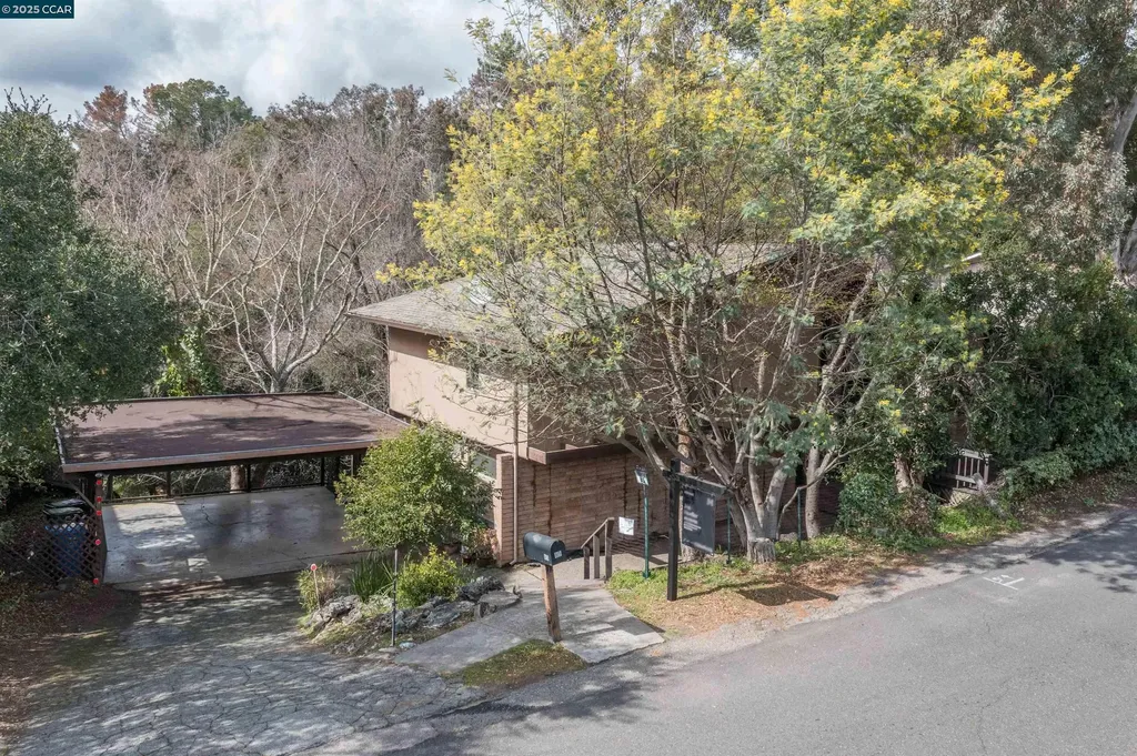85 Scenic Drive Orinda CA 94563